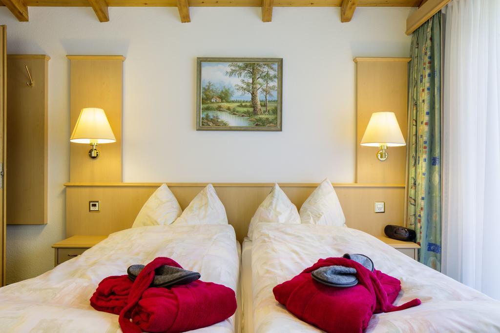 Wellness- Und Schneesporthotel Christiania ساس-الماغيل المظهر الخارجي الصورة